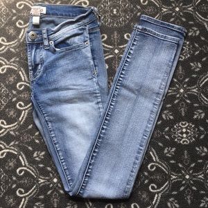 Mudd Skinny light wash jeans